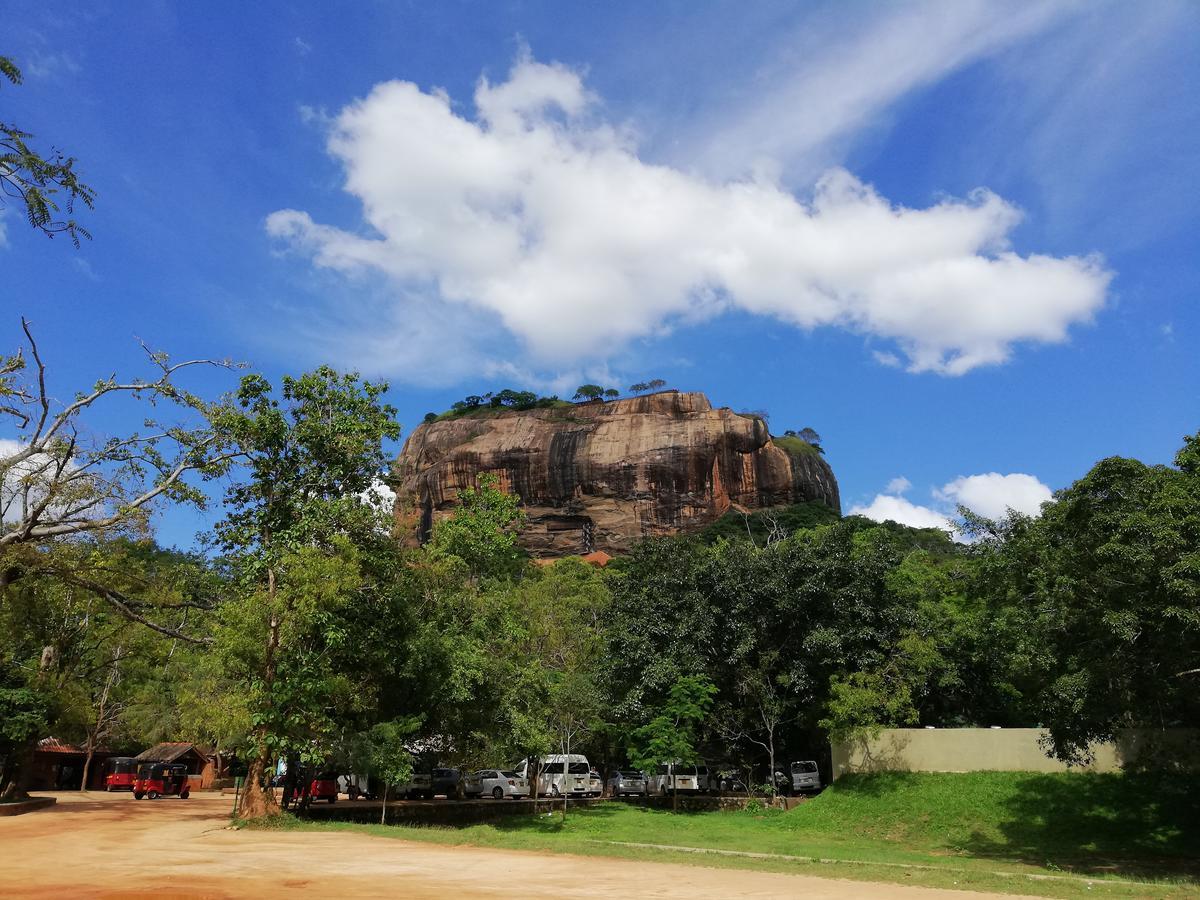 Lak View Family Resort Dambulla Exterior photo